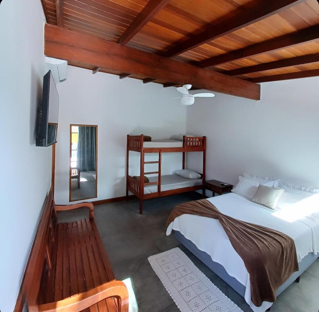 Suítes Estou de Férias Paraty Quarto foto
